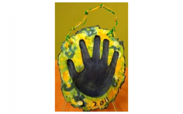 Tie Dye Hand Tile With Hearty Clay Air Dry Clay